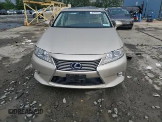 2013 Lexus ES 300h with VIN JTHBW1GG2D2006469, listed as a Copart auction lot 62922655 with 157,817 mi miles and Salvage title. Bid and sale history available at DreamBid. Image 5.