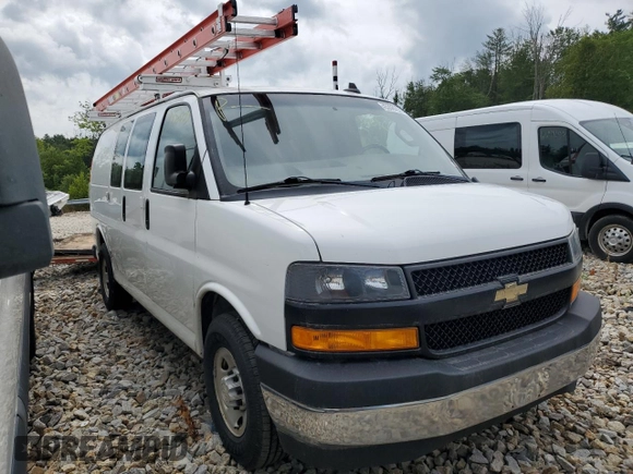 2019 Chevrolet Express Cargo with VIN 1GCWGAFG1K1195734, listed as a Copart auction lot 59552005 with 177,501 mi miles and Clean title. Bid and sale history available at DreamBid. Image 4.