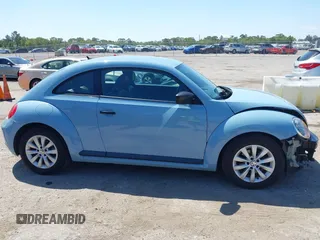 2015 Volkswagen Beetle Fleet Edition with VIN 3VWF17AT8FM644065, listed as a IAAI auction lot 42021412 with 135,525 mi miles and . Bid and sale history available at DreamBid. Image 13.