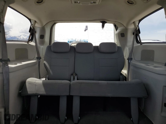 2010 Chrysler Town & Country Touring with VIN 2A4RR5D18AR413248, listed as a Copart auction lot 54856335 with 170,530 mi miles and Salvage Title. Bid and sale history available at DreamBid. Image 10.