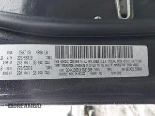 2019 Jeep Compass Latitude with VIN 3C4NJDBB1KT601609, listed as a IAAI auction lot 41931381 with Not provided miles and . Bid and sale history available at DreamBid. Image 9.