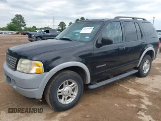 2002 Ford Explorer XLS z VIN 1FMZU62E12ZB98055, wystawiony jako IAAI lot #42107415 z przebiegiem 151 319 mil mil oraz . Historia ofert i sprzedaży dostępna na DreamBid. Obrazek 2.