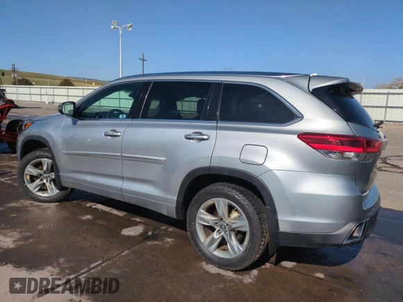 2017 Toyota Highlander Limited z VIN 5TDDZRFHXHS361852, wystawiony jako Copart lot #52359305 z przebiegiem 111 228 mil mil oraz Szkoda całkowita • Salvage title. Historia ofert i sprzedaży dostępna na DreamBid. Obrazek 2.