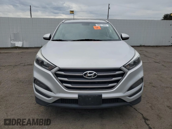 2018 Hyundai Tucson SEL z VIN KM8J3CA43JU645083, wystawiony jako Copart lot #50911035 z przebiegiem 68 777 mil mil oraz Szkoda całkowita • Salvage title. Historia ofert i sprzedaży dostępna na DreamBid. Obrazek 5.