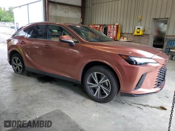 2024 Lexus RX 350 z VIN 2T2BAMCA7RC071289, wystawiony jako Copart lot #57837935 z przebiegiem 6 487 mil mil oraz Szkoda całkowita • Salvage title. Historia ofert i sprzedaży dostępna na DreamBid. Obrazek 4.
