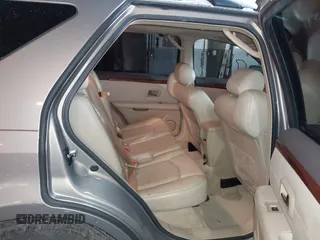 2008 Cadillac SRX AWD with VIN 1GYEE437080170811, listed as a IAAI auction lot 41218795 with 135,347 mi miles. Bid and sale history available at carsss.com. Image 8.