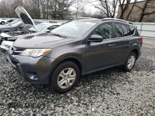 2015 Toyota RAV4 LE with VIN JTMBFREV2FJ023752, listed as a Copart auction lot 51439585 with 109,694 mi miles and Clean Title. Bid and sale history available at DreamBid. Image 1.