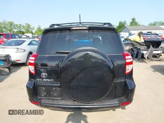 2009 Toyota RAV4 z VIN 2T3ZF31VX9W001179, wystawiony jako IAAI lot #42393166 z przebiegiem 152 751 mil mil oraz . Historia ofert i sprzedaży dostępna na DreamBid. Obrazek 16.