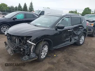 2019 Nissan Rogue SV с VIN KNMAT2MT7KP500047, выставлен на аукционе IAAI как лот 42286977 с пробегом 79 165 миль миль и . История ставок и продаж доступна на DreamBid. Изображение 18.