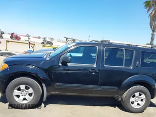 2005 Nissan Pathfinder LE with VIN 5N1AR18UX5C721693, listed as a IAAI auction lot 42626528 with 207,968 mi miles and . Bid and sale history available at DreamBid. Image 14.