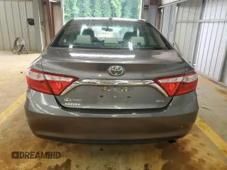 2017 Toyota Camry XLE z VIN 4T1BF1FK3HU699131, wystawiony jako Copart lot #58820105 z przebiegiem 80 344 mil mil oraz Szkoda całkowita • Salvage title. Historia ofert i sprzedaży dostępna na DreamBid. Obrazek 6.