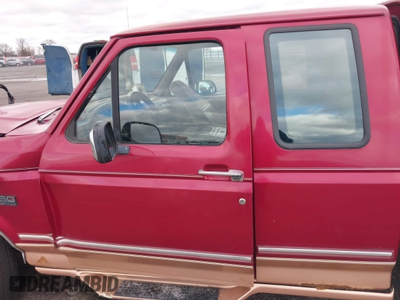1995 Ford F-150 with VIN 1FTEX14H4SKA04051, listed as a IAAI auction lot 41710957 with 222,312 mi miles. Bid and sale history available at carsss.com. Image 14.