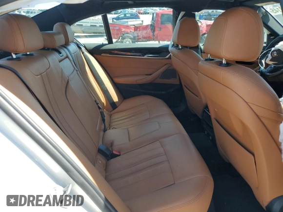 2018 BMW 5 Series 540i z VIN WBAJE5C52JWA97694, wystawiony jako Copart lot #58089145 z przebiegiem Nie podano mil oraz Szkoda całkowita • Salvage title. Historia ofert i sprzedaży dostępna na DreamBid. Obrazek 10.