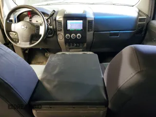 2006 Nissan Titan SE with VIN 1N6BA06A96N567659, listed as a Copart auction lot 61928495 with 190,594 mi miles and Salvage title. Bid and sale history available at DreamBid. Image 8.