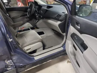 2014 Honda CR-V LX with VIN 2HKRM4H36EH705770, listed as a IAAI auction lot 41646051 with 120,719 mi miles. Bid and sale history available at carsss.com. Image 5.