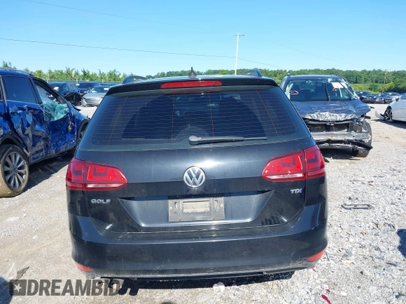 2015 Volkswagen Golf S с VIN 3VWCA7AUXFM504921, выставлен на аукционе IAAI как лот 42373589 с пробегом 224 135 миль миль и . История ставок и продаж доступна на DreamBid. Изображение 16.