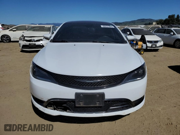 2015 Chrysler 200 S with VIN 1C3CCCBG0FN718258, listed as a Copart auction lot 48431805 with 122,209 mi miles and Salvage Title. Bid and sale history available at DreamBid. Image 5.
