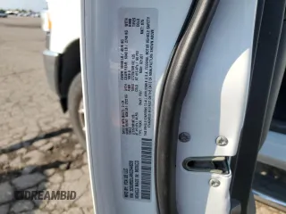 2024 Ram 2500 Big Horn z VIN 3C6UR5DL4RG244839, wystawiony jako Copart lot #61652285 z przebiegiem 36 450 mil mil oraz Czysty tytuł • Clean title. Historia ofert i sprzedaży dostępna na DreamBid. Obrazek 13.