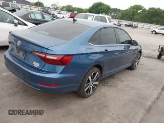 2020 Volkswagen Jetta S z VIN 3VWN57BU4LM048390, wystawiony jako IAAI lot #41946185 z przebiegiem 94 140 mil mil oraz . Historia ofert i sprzedaży dostępna na DreamBid. Obrazek 4.