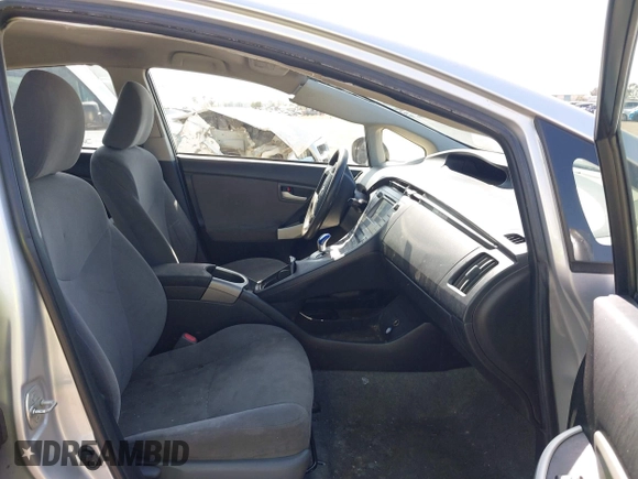 2014 Toyota Prius Four z VIN JTDKN3DU5E1759012, wystawiony jako IAAI lot #42313465 z przebiegiem 245 462 mil mil oraz . Historia ofert i sprzedaży dostępna na DreamBid. Obrazek 5.