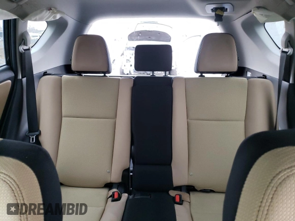 2018 Toyota RAV4 XLE with VIN 2T3RFREV6JW735352, listed as a Copart auction lot 46938025 with 73,229 mi miles and Salvage title. Bid and sale history available at DreamBid. Image 10.