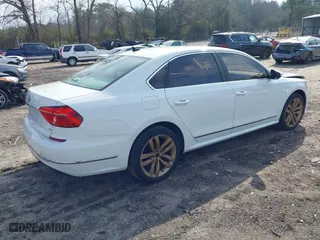 2016 Volkswagen Passat 1.8T SEL with VIN 1VWCT7A39GC057485, listed as a IAAI auction lot 41797043 with 82,632 mi miles. Bid and sale history available at carsss.com. Image 4.