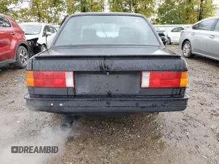 1986 BMW 3 Series z VIN WBAAE5405G1509872, wystawiony jako Copart lot #76083274 z przebiegiem 155 085 mil mil oraz Szkoda całkowita • Salvage title. Historia ofert i sprzedaży dostępna na DreamBid. Obrazek 6.