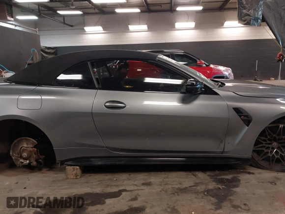 2023 BMW M4 Competition xDrive with VIN WBS33BA01PCL30830, listed as a IAAI auction lot 41402469 with 21,796 mi miles and . Bid and sale history available at DreamBid. Image 13.