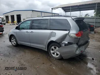 2012 Toyota Sienna LE AAS with VIN 5TDKK3DC8CS224112, listed as a Copart auction lot 59701725 with 200,726 mi miles and Salvage title. Bid and sale history available at DreamBid. Image 2.