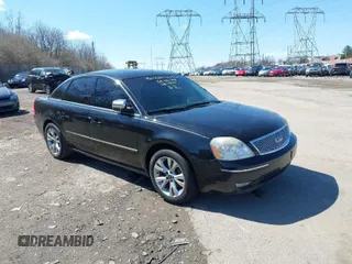 2006 Ford Five Hundred Limited with VIN 1FAHP251X6G120101, listed as a IAAI auction lot 41877898 with 296,828 mi miles. Bid and sale history available at carsss.com. Image 1.