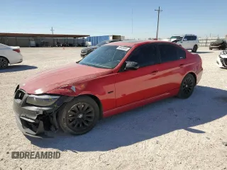 2009 BMW 3 Series 328i z VIN WBAPH775X9NM46039, wystawiony jako Copart lot #48426895 z przebiegiem 170 607 mil mil oraz Tytuł czysty. Historia ofert i sprzedaży dostępna na DreamBid. Obrazek 1.