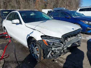 2015 Mercedes-Benz C-Class C 300 Luxury with VIN 55SWF4KB2FU006485, listed as a IAAI auction lot 41577703 with 116,099 mi miles. Bid and sale history available at carsss.com. Image 1.