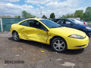 2000 Mercury Cougar z VIN 1ZWFT61L1Y5643803, wystawiony jako IAAI lot #42166217 z przebiegiem 121 523 mil mil oraz . Historia ofert i sprzedaży dostępna na DreamBid. Obrazek 6.