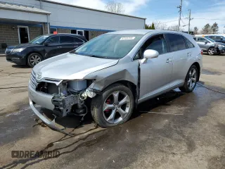 2011 Toyota Venza z VIN 4T3BK3BB2BU054157, wystawiony jako Copart lot #52556205 z przebiegiem 199 746 mil mil oraz Szkoda całkowita • Salvage title. Historia ofert i sprzedaży dostępna na DreamBid. Obrazek 1.