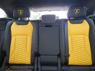 2020 Lamborghini Urus z VIN ZPBUA1ZL5LLA07121, wystawiony jako Copart lot #71397704 z przebiegiem 36 313 mil mil oraz Szkody całkowita. Historia ofert i sprzedaży dostępna na DreamBid. Obrazek 10.