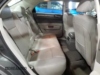 2008 Chrysler 300 with VIN 2C3LK33G98H128797, listed as a Copart auction lot 46421415 with 138,313 mi miles and Salvage title. Bid and sale history available at DreamBid. Image 10.
