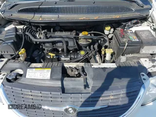 2003 Chrysler Town & Country Limited with VIN 2C8GP64L13R205501, listed as a IAAI auction lot 42131935 with 158,009 mi miles. Bid and sale history available at carsss.com. Image 10.