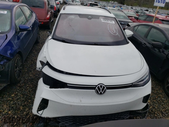 2023 Volkswagen ID.4 Pro z VIN 1V2DNPE84PC017949, wystawiony jako Copart lot #43658705 z przebiegiem 37 267 mil mil oraz Szkoda całkowita • Salvage title. Historia ofert i sprzedaży dostępna na DreamBid. Obrazek 5.