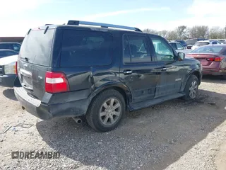 2008 Ford Expedition Limited с VIN 1FMFU19538LA87045, выставлен на аукционе IAAI как лот 41789089 с пробегом 235 314 миль миль и . История ставок и продаж доступна на DreamBid. Изображение 4.