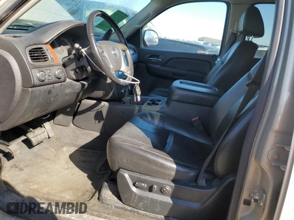 2007 GMC Yukon XL SLT with VIN 1GKFK16387R381473, listed as a Copart auction lot 47806175 with 123,372 mi miles and Salvage Title. Bid and sale history available at DreamBid. Image 7.