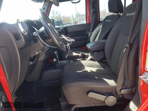 2018 Jeep Wrangler JK Unlimited Sahara with VIN 1C4HJWEG5JL893839, listed as a Copart auction lot 50401454 with 60,383 mi miles and Salvage Title. Bid and sale history available at carsss.com. Image 7.