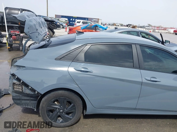 2021 Hyundai Elantra SEL with VIN KMHLM4AG1MU144395, listed as a IAAI auction lot 41748333 with 109,751 mi miles and . Bid and sale history available at carsss.com. Image 19.
