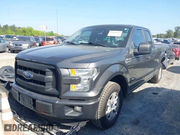 2016 Ford F-150 XL z VIN 1FTEX1CP9GKD62102, wystawiony jako IAAI lot #42019692 z przebiegiem 119 590 mil mil oraz . Historia ofert i sprzedaży dostępna na DreamBid. Obrazek 17.