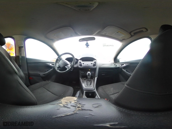 2018 Ford Focus SE with VIN 1FADP3F22JL204604, listed as a IAAI auction lot 41918490 with 258,162 mi miles. Bid and sale history available at carsss.com. Image 18.