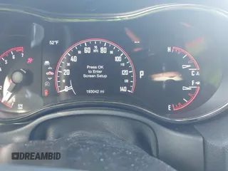2019 Dodge Durango GT z VIN 1C4RDJDG5KC651411, wystawiony jako IAAI lot #42056540 z przebiegiem 193 042 mil mil oraz . Historia ofert i sprzedaży dostępna na DreamBid. Obrazek 7.
