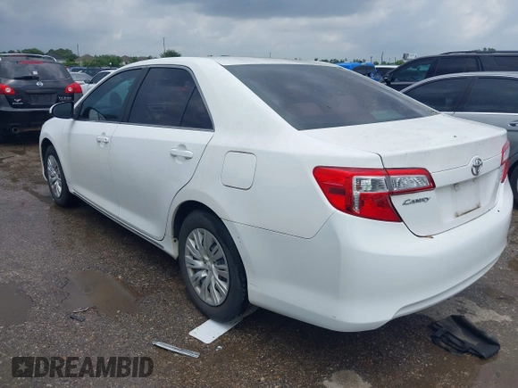 2012 Toyota Camry L with VIN 4T1BF1FK9CU537321, listed as a IAAI auction lot 42177382 with 227,599 mi miles. Bid and sale history available at carsss.com. Image 3.