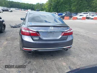 2016 Honda Accord Sport z VIN 1HGCR2F52GA114525, wystawiony jako IAAI lot #42179474 z przebiegiem 112 664 mil mil oraz . Historia ofert i sprzedaży dostępna na DreamBid. Obrazek 16.