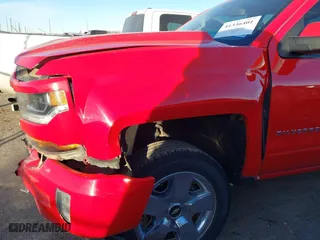 2017 Chevrolet Silverado 1500 LT with VIN 1GCVKREC9HZ340634, listed as a IAAI auction lot 41336401 with 189,247 mi miles. Bid and sale history available at carsss.com. Image 6.