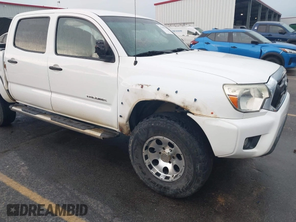 2015 Toyota Tacoma with VIN 5TFLU4EN9FX117007, listed as a IAAI auction lot 42358678 with 158,105 mi miles and . Bid and sale history available at DreamBid. Image 6.