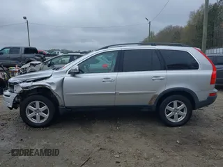2007 Volvo XC90 I6 with VIN YV4CY982271354992, listed as a IAAI auction lot 41834370 with 210,398 mi miles. Bid and sale history available at carsss.com. Image 14.
